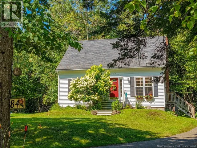 84 Tudor Avenue, Charters Settlement, New Brunswick E3C1X6