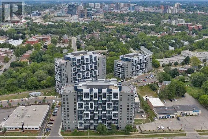 102 - 460A BELMONT AVENUE W, Kitchener, Ontario N2M0A9