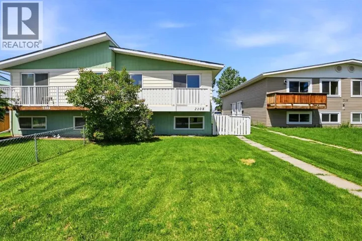 2108 23 Avenue Close, Bowden, Alberta T0M0K0