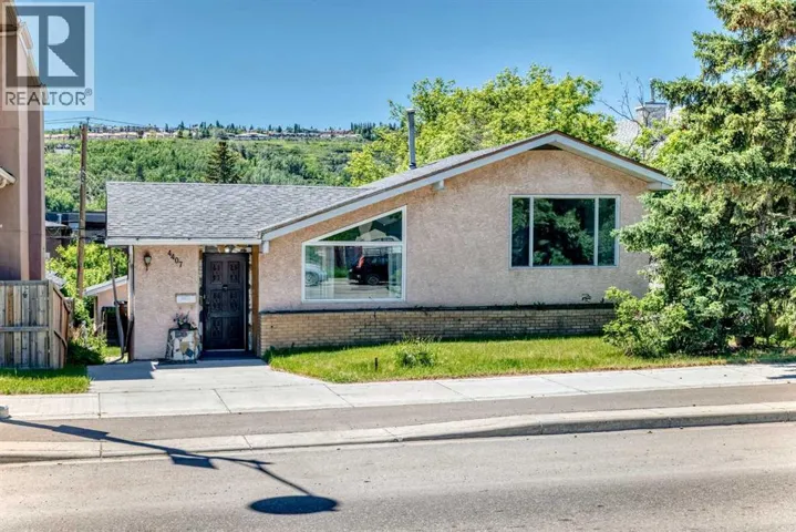 4407 Bowness Road NW, Calgary, Alberta T3B0A7