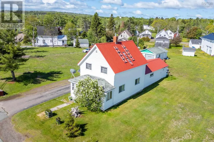1 Beaver Dam Road, Parrsboro, Nova Scotia B0M1S0