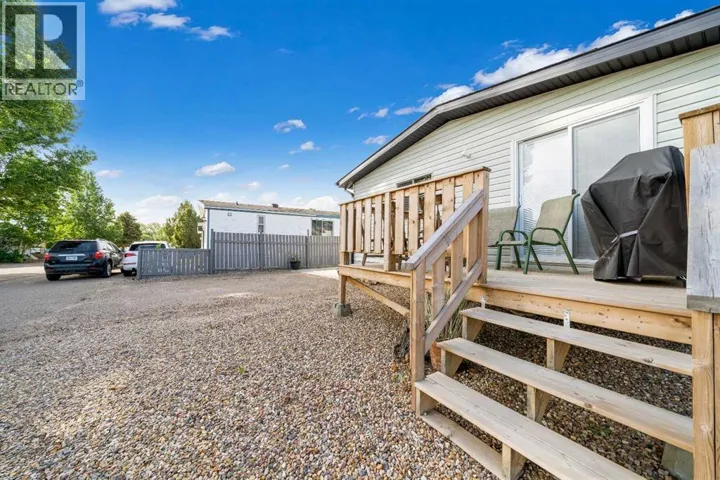 341 Cornell Crescent SW, Medicine Hat, Alberta T1A7Z3