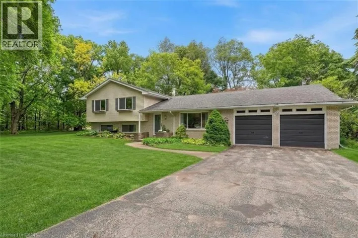 627 WESTMOUNT Road W, Kitchener, Ontario N2M1R7