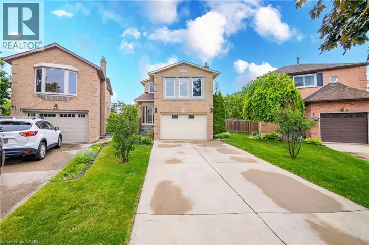 43 PURITAN Court, Stoney Creek, Ontario L8E4K9