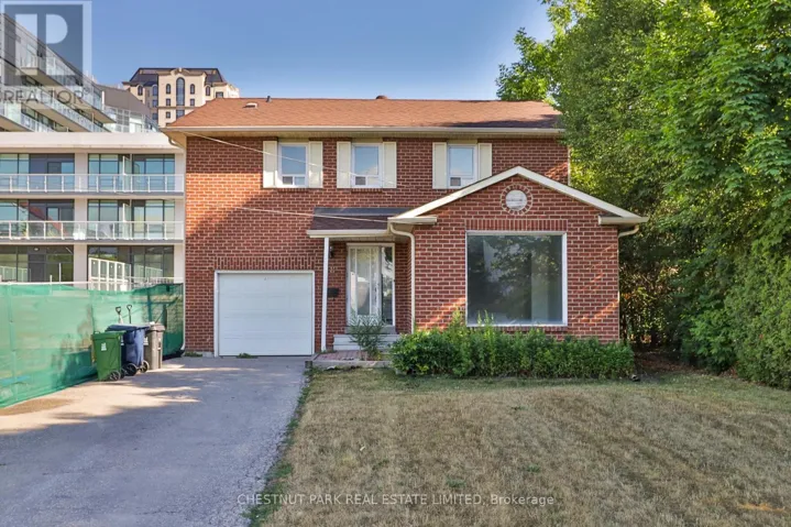 18 DERVOCK CRESCENT, Toronto (Bayview Village), Ontario M2K1A7
