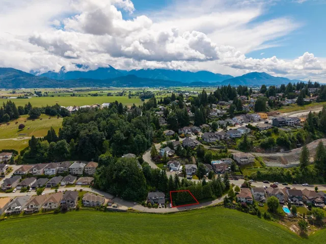 1 47470 CHARTWELL DRIVE, Little Mountain, Chilliwack, British Columbia V2P8A2