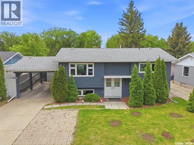 15 Selkirk CRESCENT, Saskatoon, Saskatchewan S7L4J4