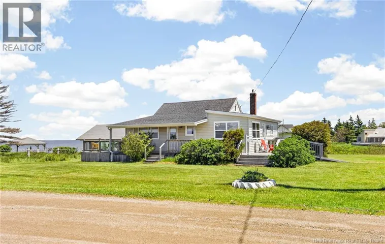 39 Allee des Colibris, Bas Cap Pele, New Brunswick E4N1L1