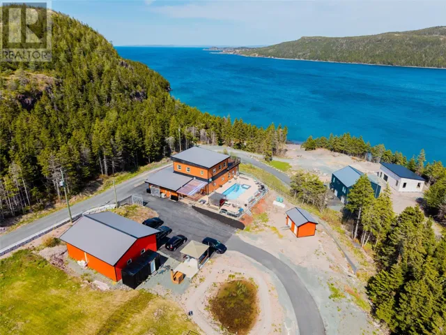 60 Briens Road, Avondale, Newfoundland & Labrador A0A1B0