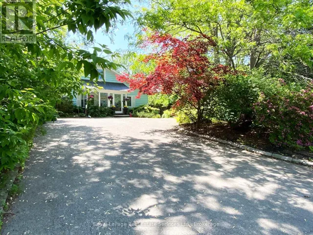 LOWER LEVEL - 2028 MARINE DRIVE, Oakville (BR Bronte), Ontario L6L1B4