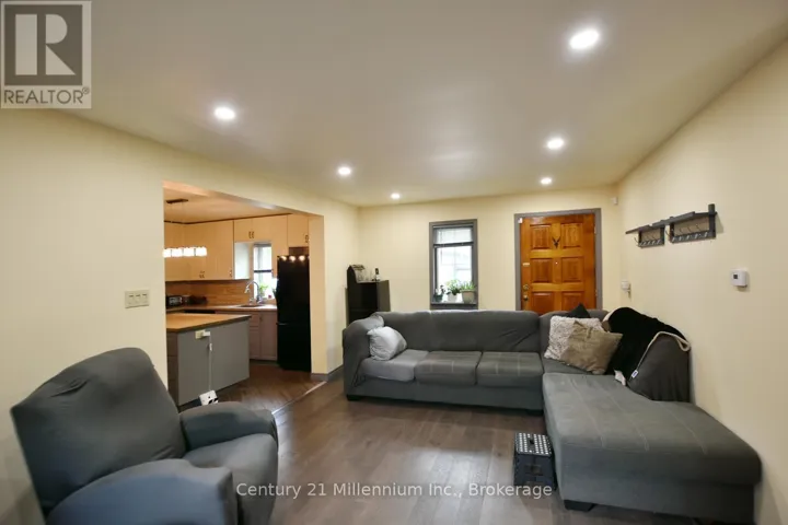 780