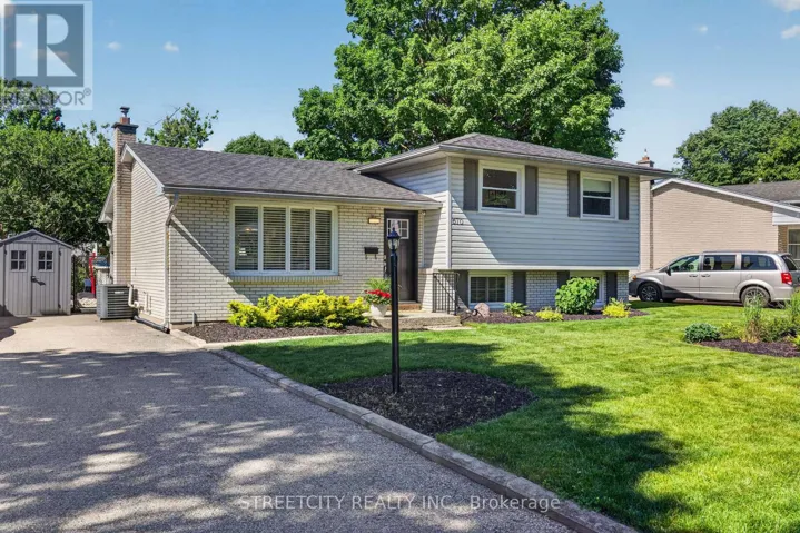 670 GLENGYLE CRESCENT, London North (North H), Ontario N5X1X7