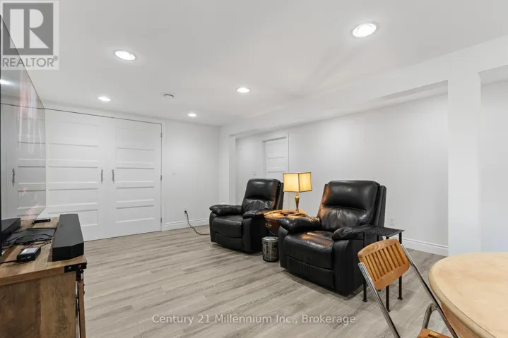 1 CRESCENT STREET, South Bruce Peninsula, Ontario N0H2T0