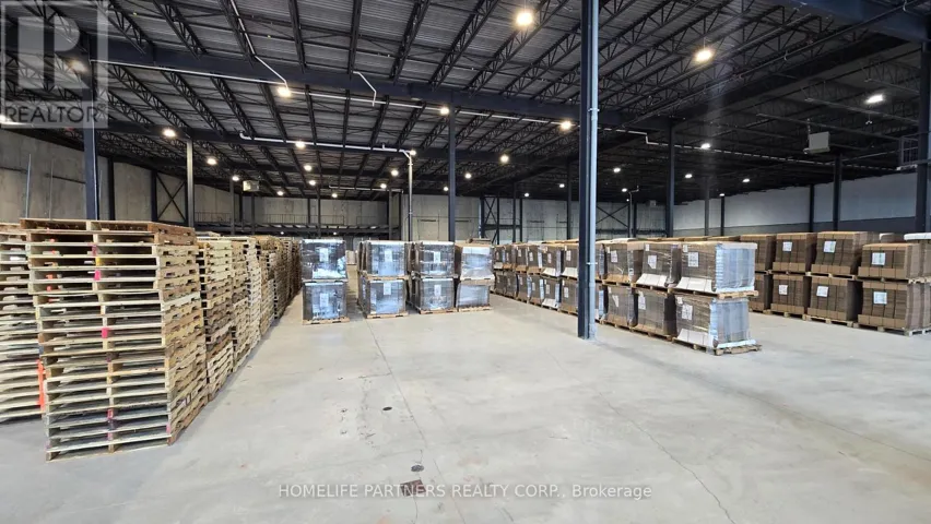 3 - 125 ENGELHARD DRIVE, Aurora (Aurora Grove), Ontario L4G3V1