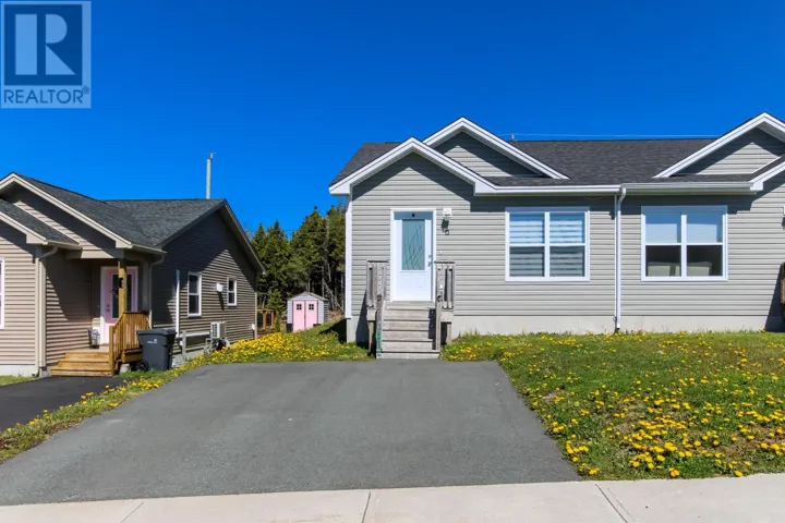 13 Larsen Street, Mount Pearl, Newfoundland & Labrador A1N0J5