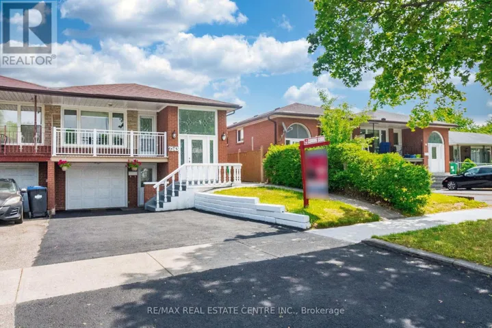 7243 REINDEER DRIVE, Mississauga (Malton), Ontario L4T2M6