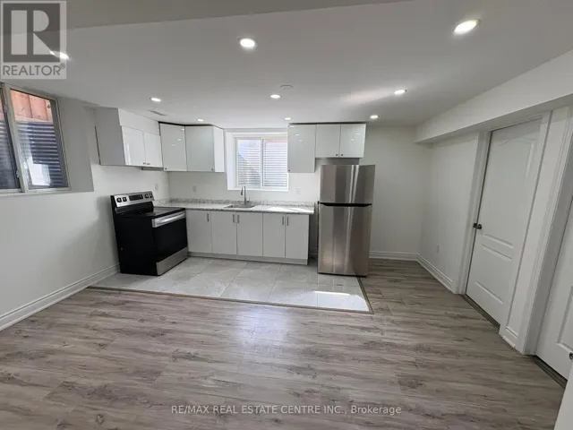 16 BUCKSAW STREET, Brampton (Northwest Brampton), Ontario L7A4R1