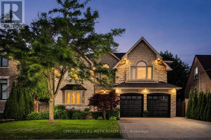 20 CRESTON ROAD, Toronto (Yorkdale-Glen Park), Ontario M6A1J1