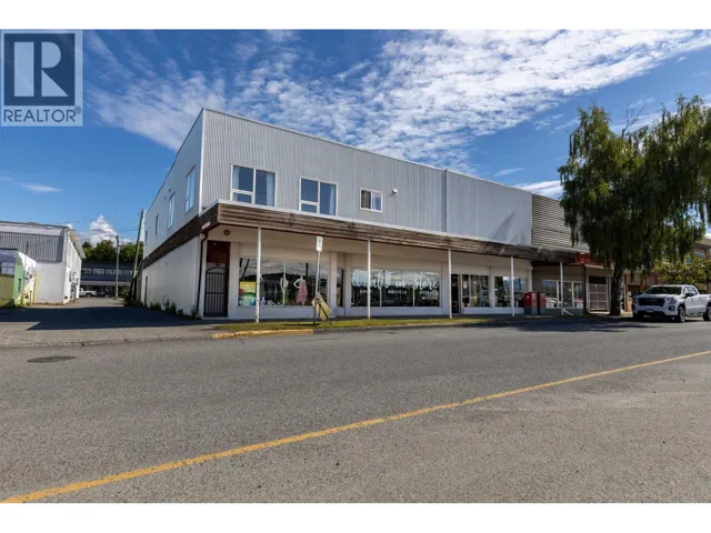 4552 LAKELSE AVENUE, Terrace, British Columbia V8G1P8