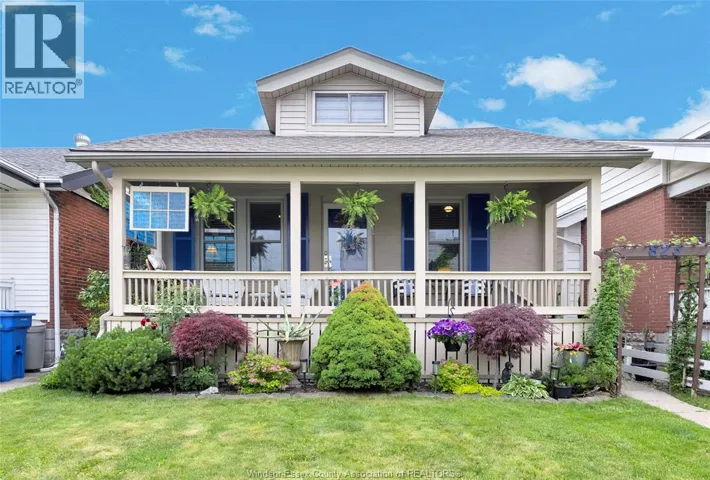 823 LAWRENCE, Windsor, Ontario N8Y3Z6
