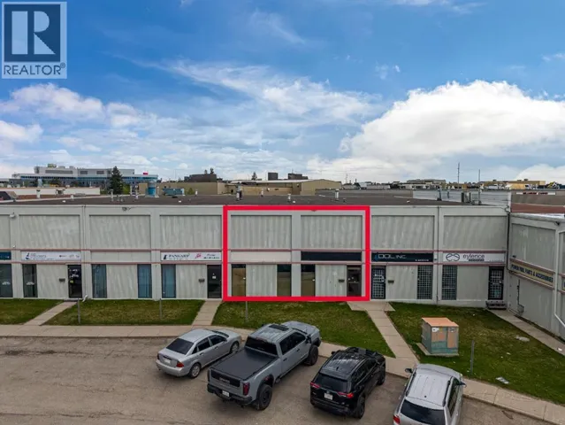13, 2219 35 Avenue NE, Calgary, Alberta T2E6W3