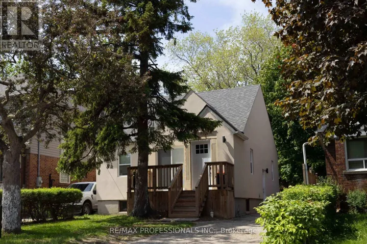 76 MACDONALD STREET, Toronto (Mimico), Ontario M8V1Y4