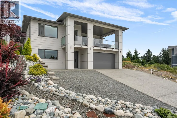 152 Golden Oaks Cres, Nanaimo, British Columbia V9T0K8