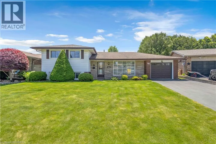 19 PIPPIN Drive, Brantford, Ontario N3R5V8