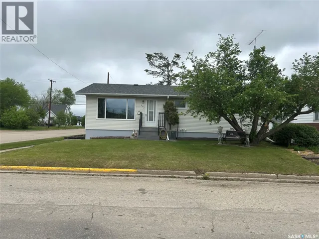 202 2nd STREET W, Carrot River, Saskatchewan S0E0L0