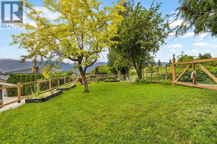 1614 SCOTT Street, Creston, British Columbia V0B1G5