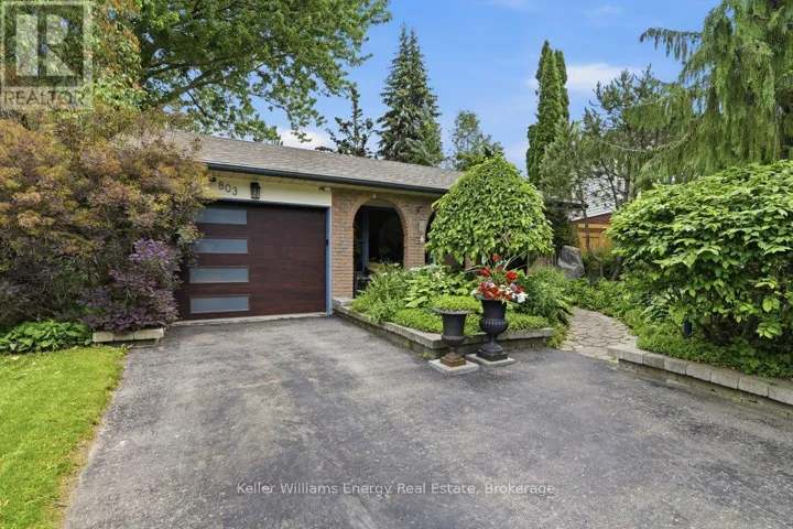 803 RODNEY COURT, Oshawa (Centennial), Ontario L1G6V6