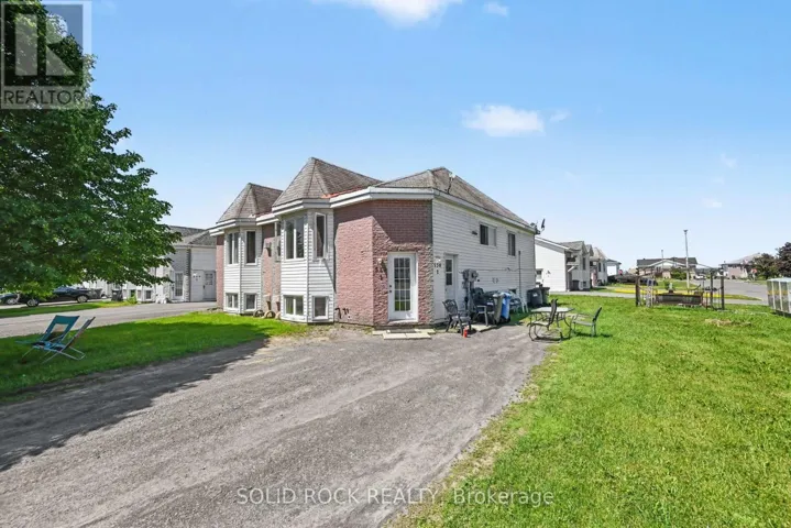 530 MARIO STREET, Hawkesbury, Ontario K6A3V4