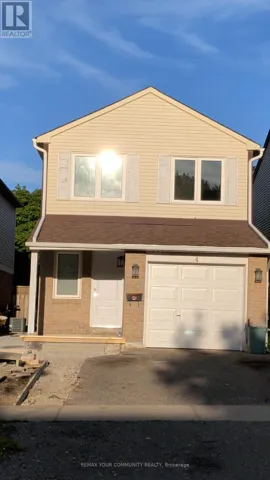 4 MALABAR CRESCENT, Brampton (Central Park), Ontario L6S3X8