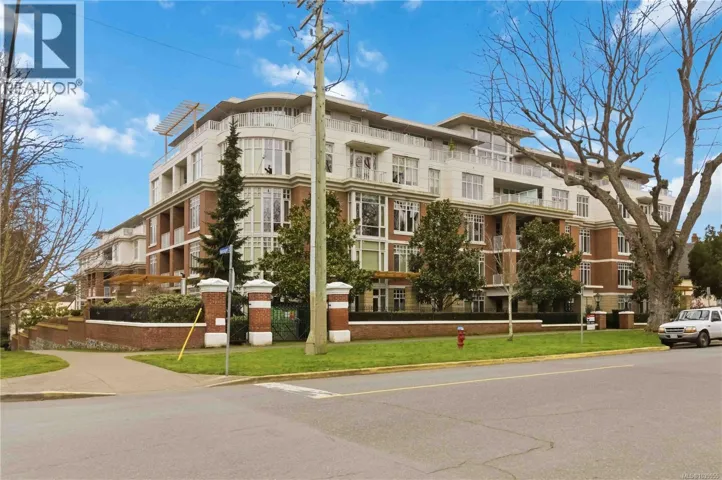 508 999 Burdett Ave, Victoria, British Columbia V8V3G7