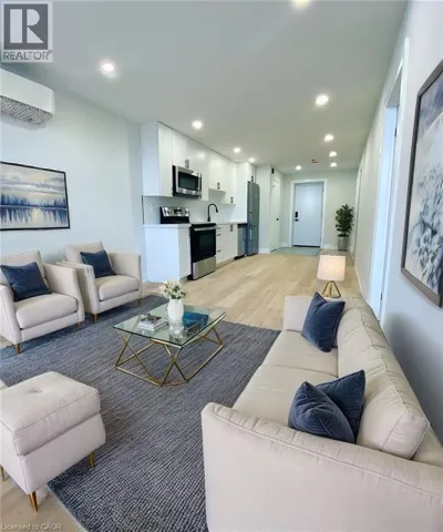 588 BARTON Street E Unit# 8, Hamilton, Ontario L8L2Z5