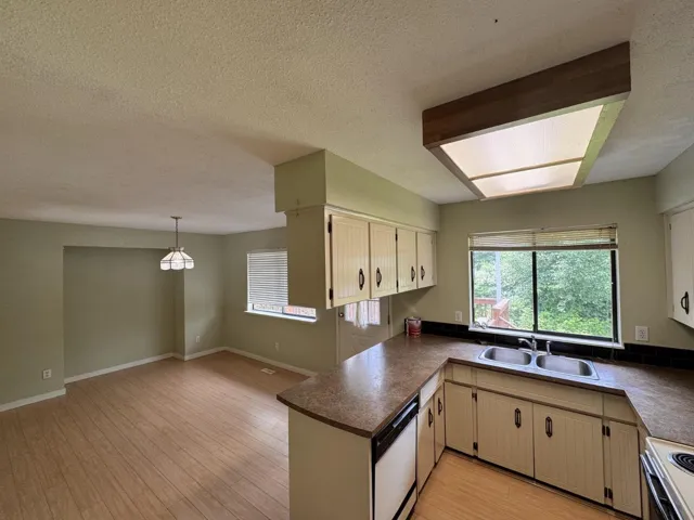 8839 156A STREET, Surrey, British Columbia V4N2Y2