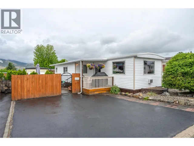 98 Okanagan Avenue E Unit# 56, Penticton, British Columbia V2A3J5