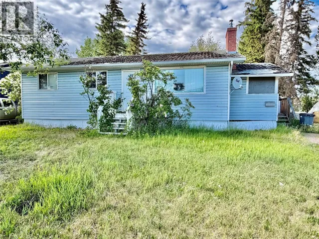1520 111 Avenue, Dawson Creek, British Columbia V1G2X7