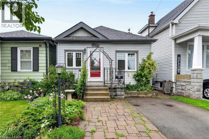 272 COPE Street, Hamilton, Ontario L8H5B5