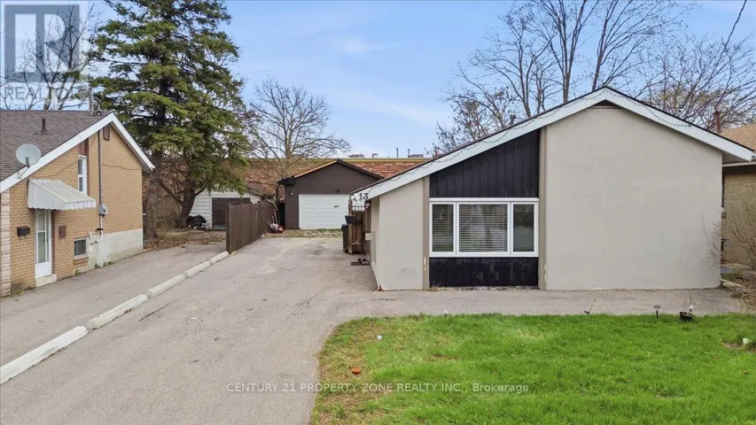 13 CORNWALL ROAD, Brampton (Brampton East), Ontario L6W1M8