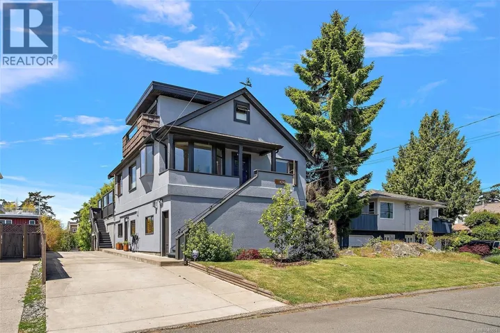474 Foster St, Esquimalt, British Columbia V9A6R7