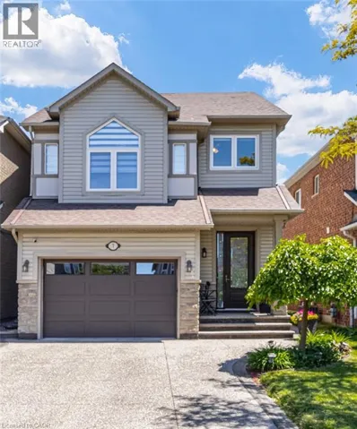 7 BRAMOAK Crescent, Brampton, Ontario L7A1T7