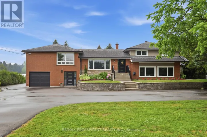 891 CENTRE ROAD, Hamilton, Ontario L8N2Z7