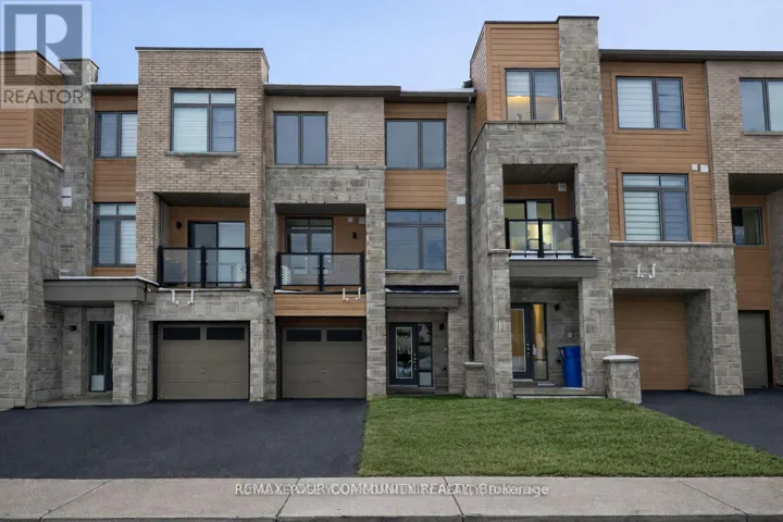 194 VANTAGE LOOP STREET, Newmarket (Woodland Hill), Ontario L3X0L3