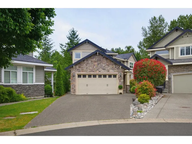 21657 92B AVENUE, Langley, British Columbia V1M0A3
