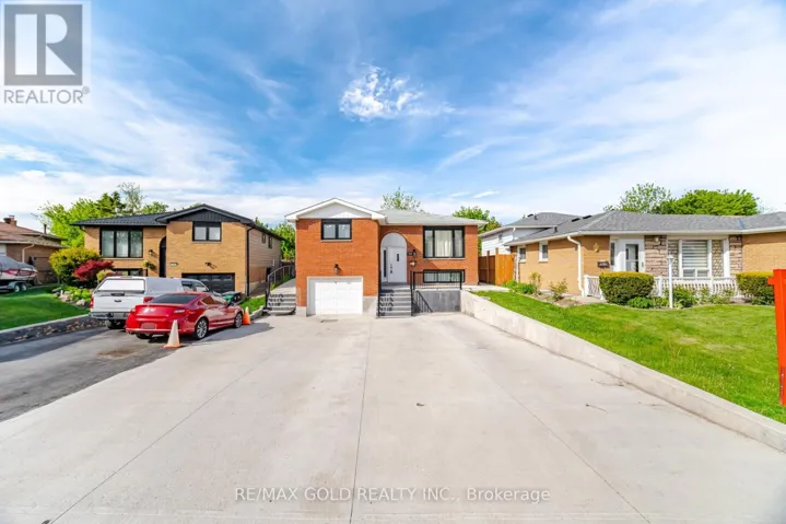 3345 MONICA DRIVE, Mississauga (Malton), Ontario L4T3E6