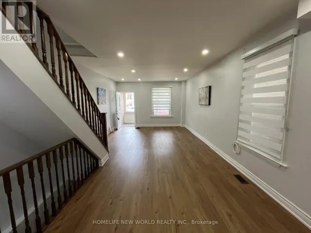 19 BRITANNIA AVENUE, Toronto (Junction Area), Ontario M6N3T6