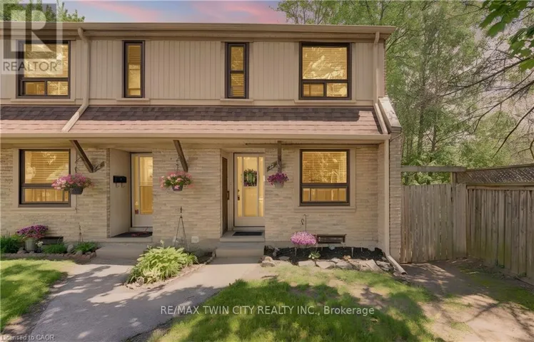 22 - 280 THALER AVENUE, Kitchener, Ontario N2A1R6