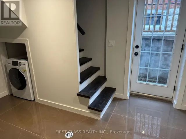 BSMNT - 259 FLOYD AVENUE, Toronto (Danforth Village-East York), Ontario M4J2J4