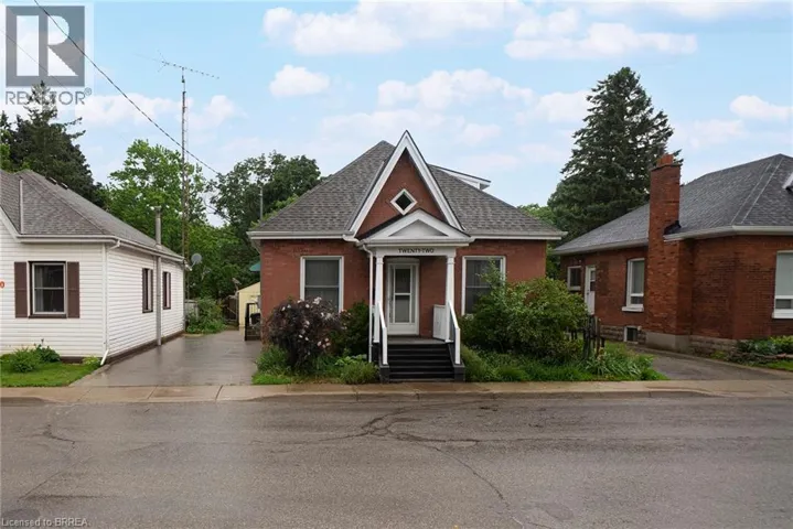 22 LAWRENCE Street, Brantford, Ontario N3R1A7